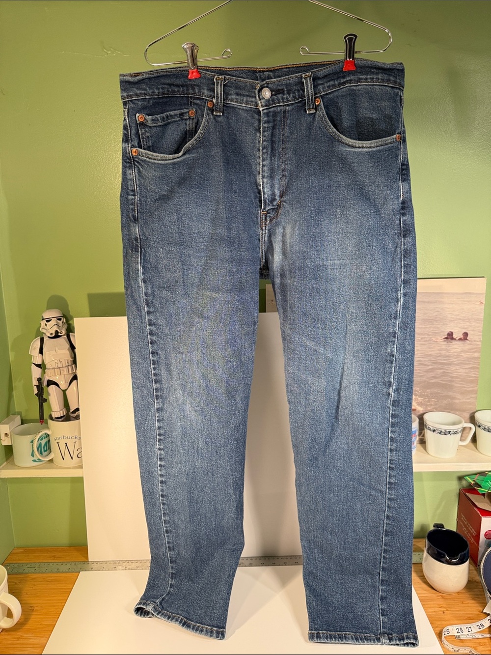 Levi's Men's Denim Straight Jeans in Medium Blue, 36 by 30 - Picture 5 of 11